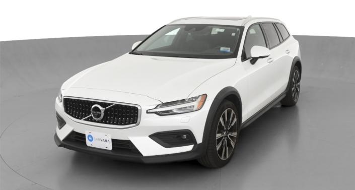 Thumbnail: 2022 Volvo V60 - 1