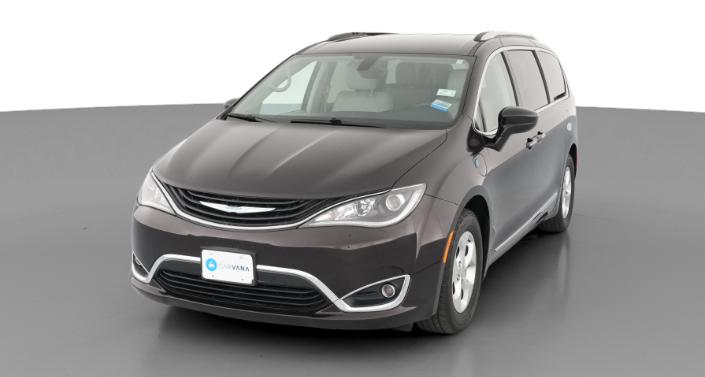 Thumbnail: 2018 Chrysler Pacifica - 1