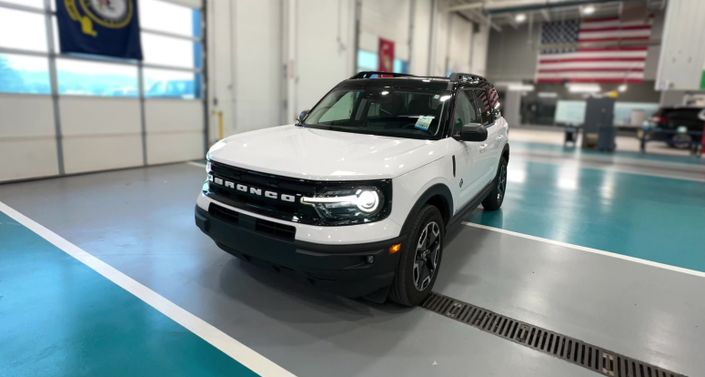 Thumbnail: 2022 Ford Bronco Sport - 1