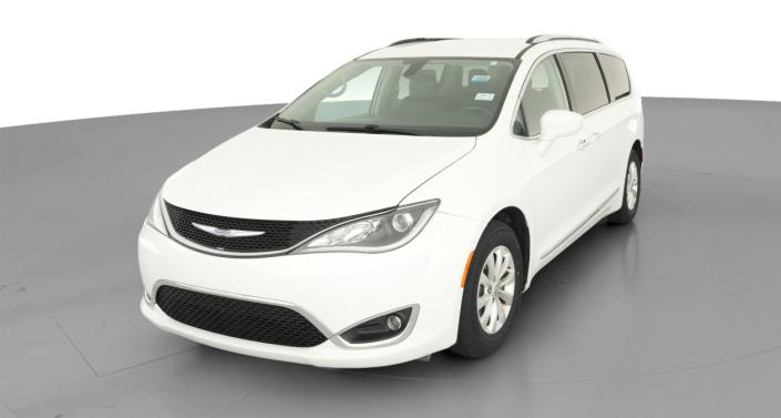 Thumbnail: 2019 Chrysler Pacifica - 1