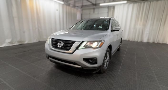 Thumbnail: 2017 Nissan Pathfinder - 1