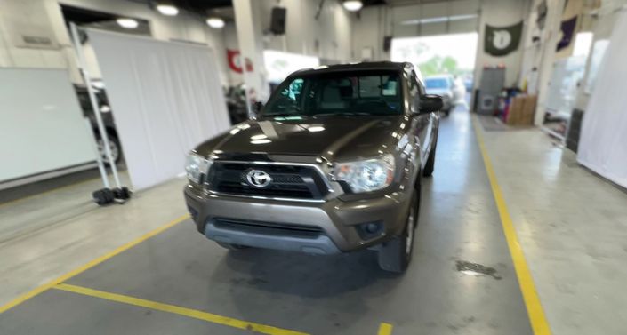 Thumbnail: 2012 Toyota Tacoma - 1