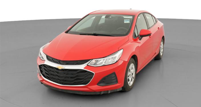 Thumbnail: 2019 Chevrolet Cruze - 1