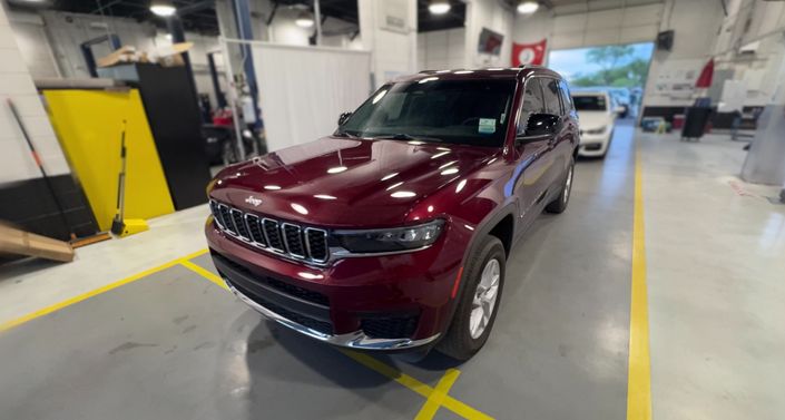 Thumbnail: 2023 Jeep Grand Cherokee L - 1