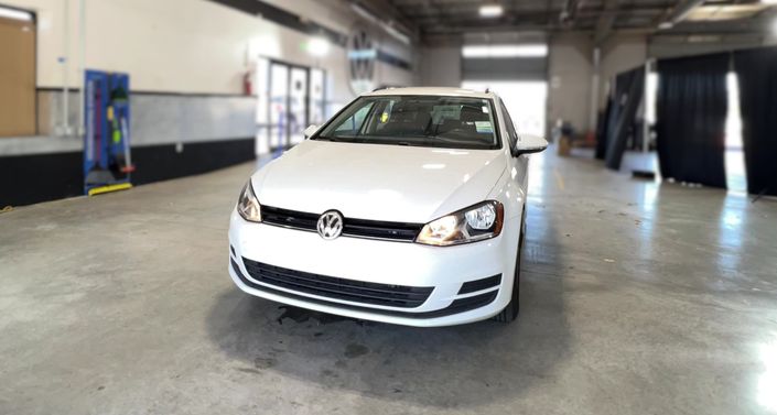 2015 Volkswagen e-Golf  -
                  Fairview, OR