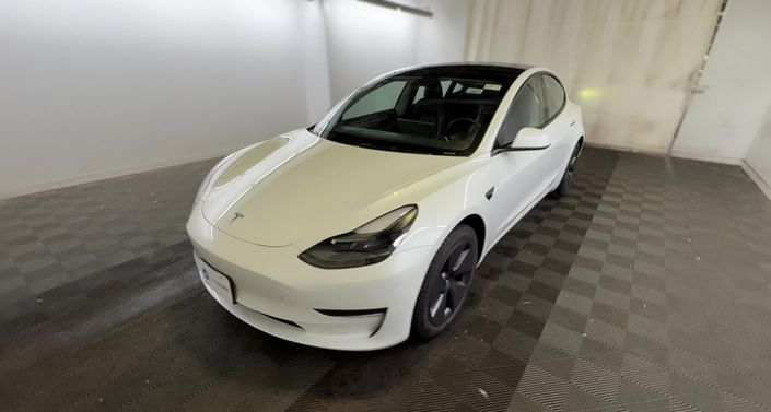 Thumbnail: 2022 Tesla Model 3 - 1