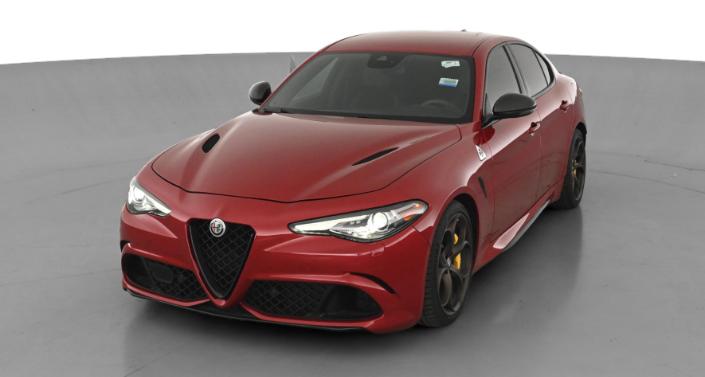 Thumbnail: 2019 Alfa Romeo Giulia - 1