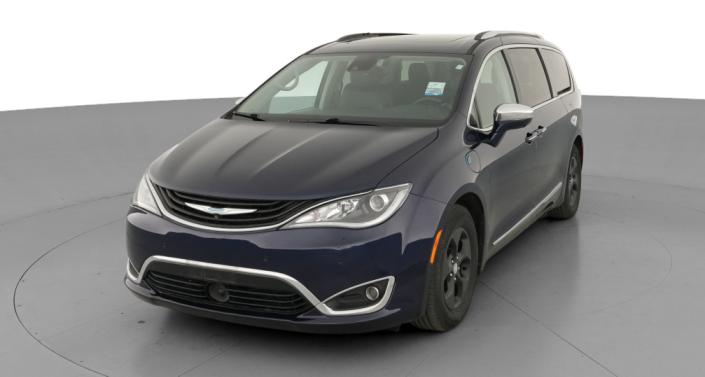 Thumbnail: 2018 Chrysler Pacifica - 1
