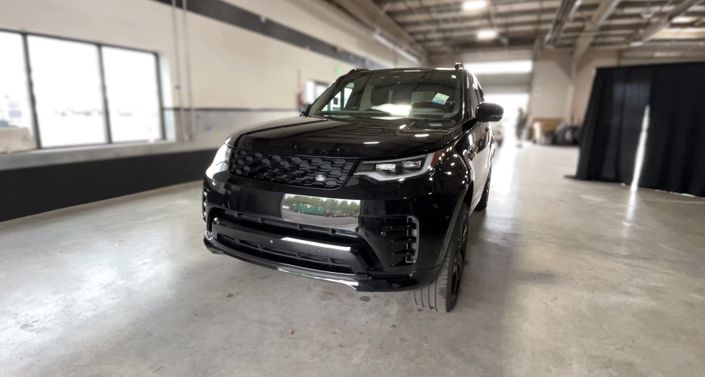 Thumbnail: 2024 Land Rover Discovery - 1