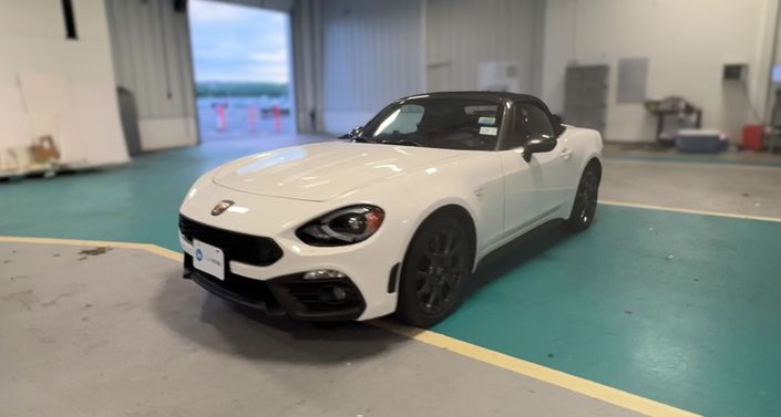 Thumbnail: 2020 Fiat 124 Spider - 1