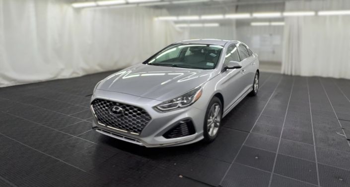 Thumbnail: 2019 Hyundai Sonata - 1