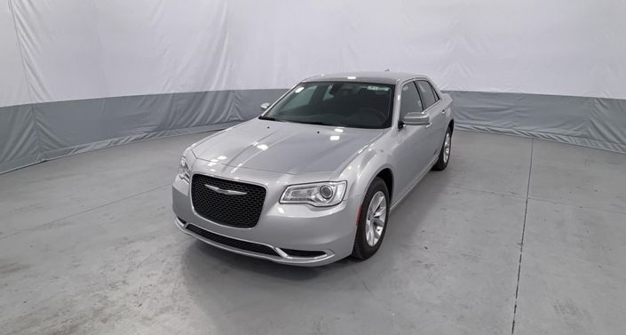 Thumbnail: 2023 Chrysler 300 - 1