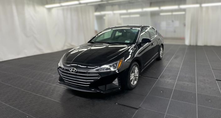 Thumbnail: 2019 Hyundai Elantra - 1