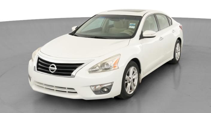 Thumbnail: 2013 Nissan Altima - 1