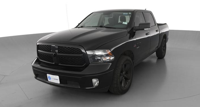 Thumbnail: 2019 RAM 1500 Classic - 1