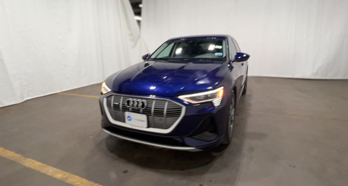 Thumbnail: 2021 Audi e-tron S - 1