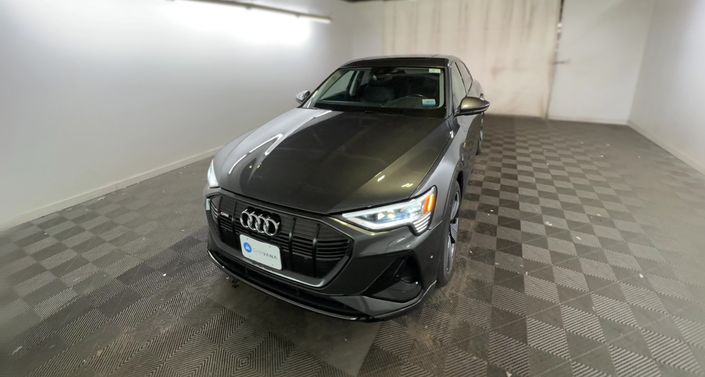 Thumbnail: 2021 Audi e-tron S - 1