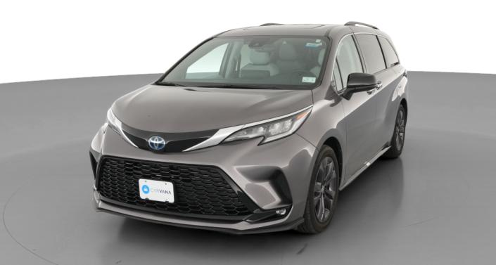 Thumbnail: 2022 Toyota Sienna - 1