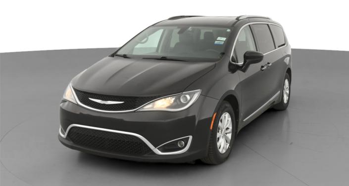 Thumbnail: 2018 Chrysler Pacifica - 1
