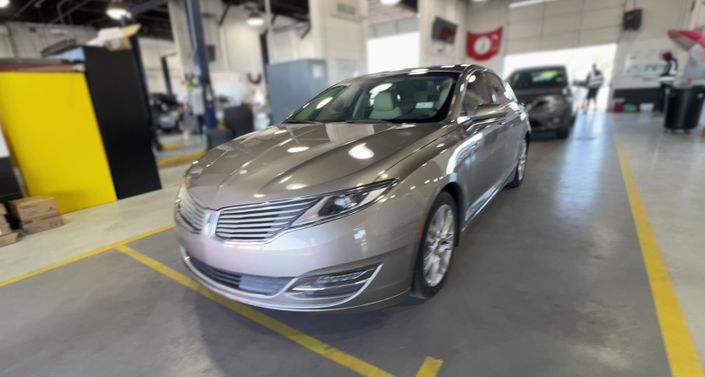 Thumbnail: 2015 Lincoln MKZ - 1