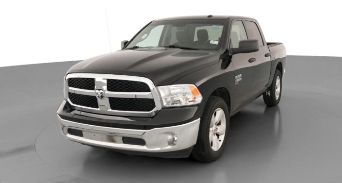 Thumbnail: 2021 RAM 1500 Classic - 1