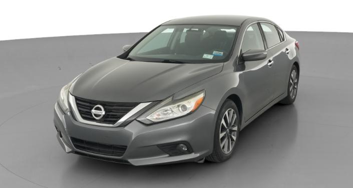 Thumbnail: 2017 Nissan Altima - 1