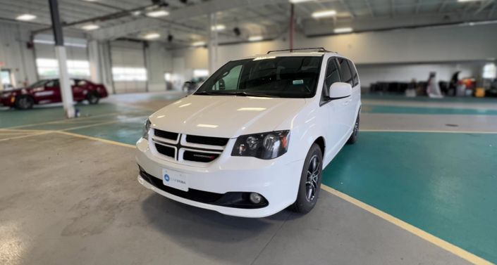 Thumbnail: 2019 Dodge Grand Caravan - 1