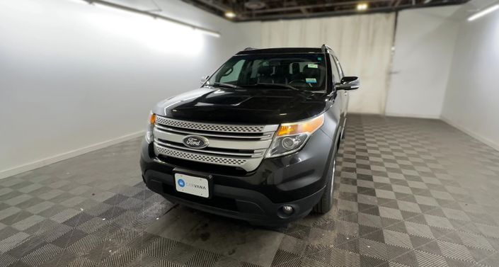 Thumbnail: 2015 Ford Explorer - 1