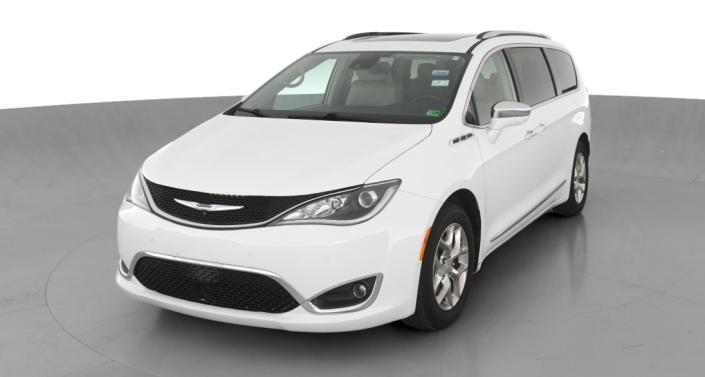 Thumbnail: 2018 Chrysler Pacifica - 1