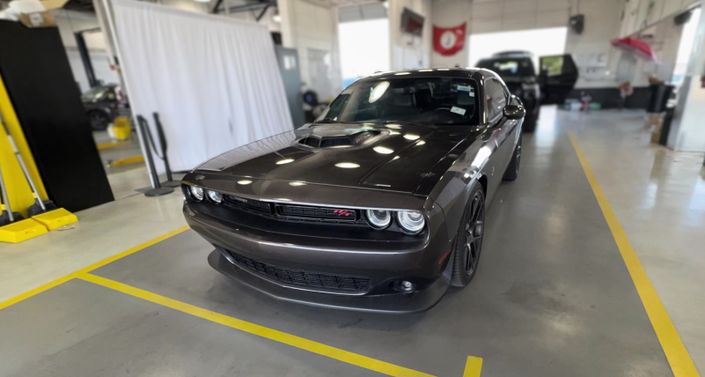 Thumbnail: 2016 Dodge Challenger - 1