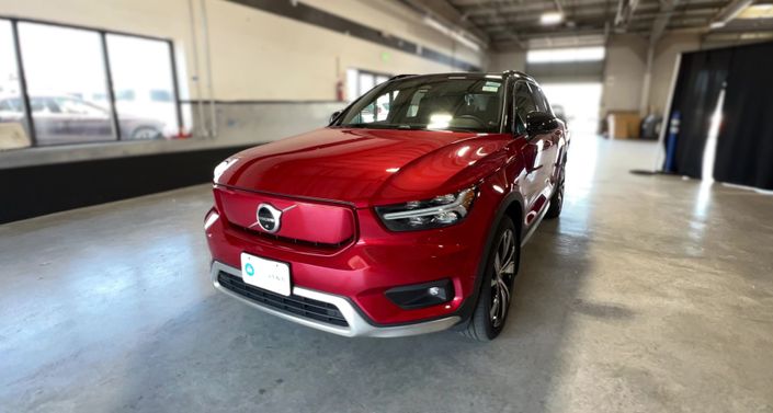 Thumbnail: 2022 Volvo XC40 - 1