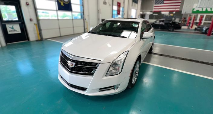 Thumbnail: 2016 Cadillac XTS - 1