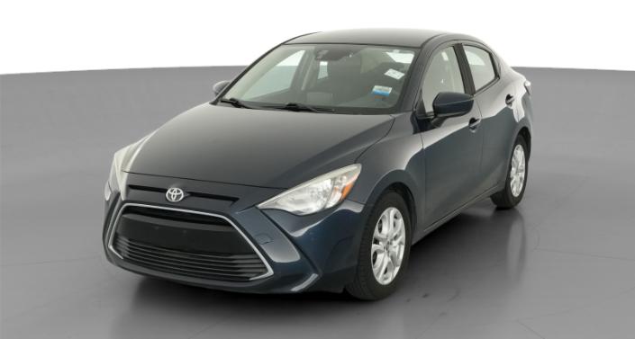 Thumbnail: 2017 Toyota Yaris iA - 1
