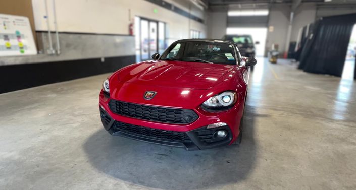 Thumbnail: 2019 Fiat 124 Spider - 1