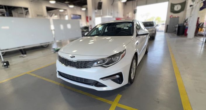 Thumbnail: 2019 Kia Optima - 1