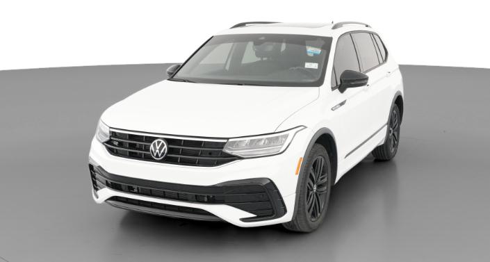 Thumbnail: 2022 Volkswagen Tiguan - 1