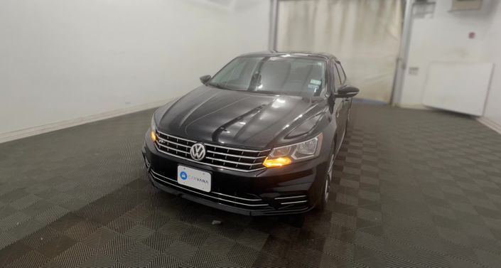 Thumbnail: 2018 Volkswagen Passat - 1