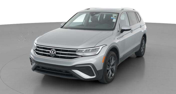 Thumbnail: 2022 Volkswagen Tiguan - 1