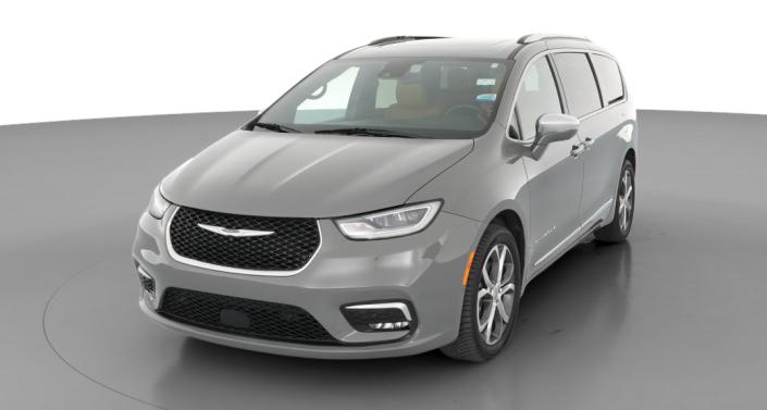 Thumbnail: 2022 Chrysler Pacifica - 1