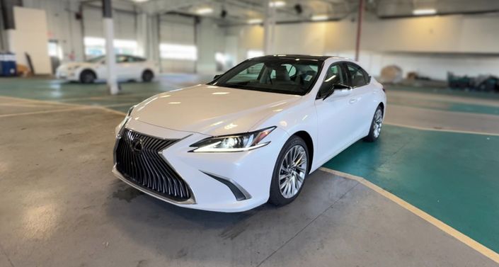 Thumbnail: 2019 Lexus ES - 1