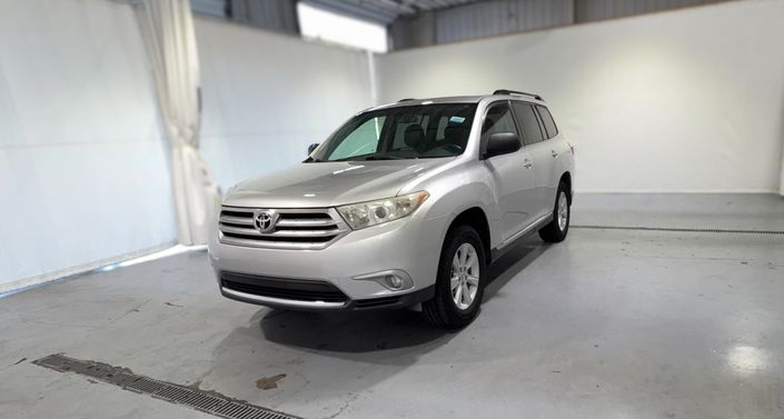 Thumbnail: 2013 Toyota Highlander - 1