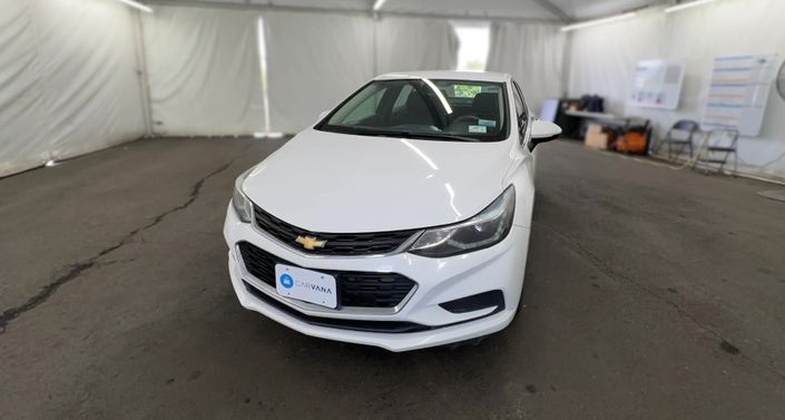 Thumbnail: 2018 Chevrolet Cruze - 1