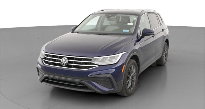 Thumbnail: 2022 Volkswagen Tiguan - 1
