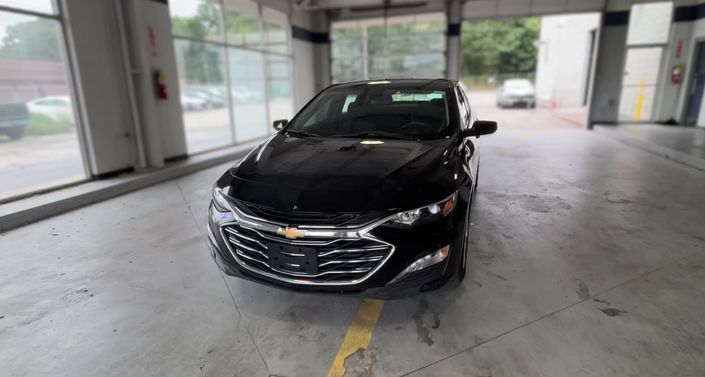 Thumbnail: 2024 Chevrolet Malibu - 1