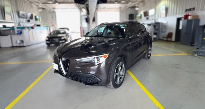 Thumbnail: 2018 Alfa Romeo Stelvio - 1