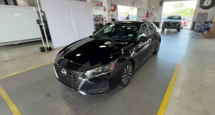 Thumbnail: 2025 Nissan Altima - 1