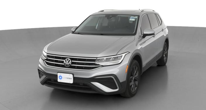 Thumbnail: 2022 Volkswagen Tiguan - 1