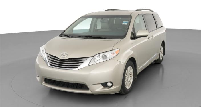 Thumbnail: 2017 Toyota Sienna - 1