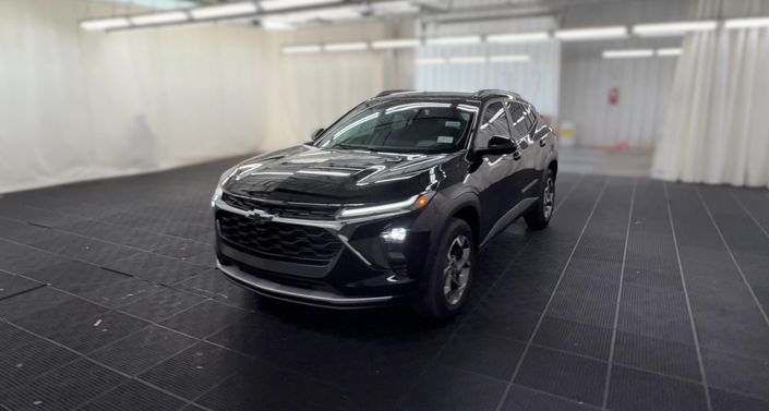 Thumbnail: 2024 Chevrolet Trax - 1