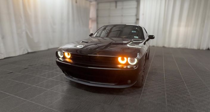 Thumbnail: 2018 Dodge Challenger - 1